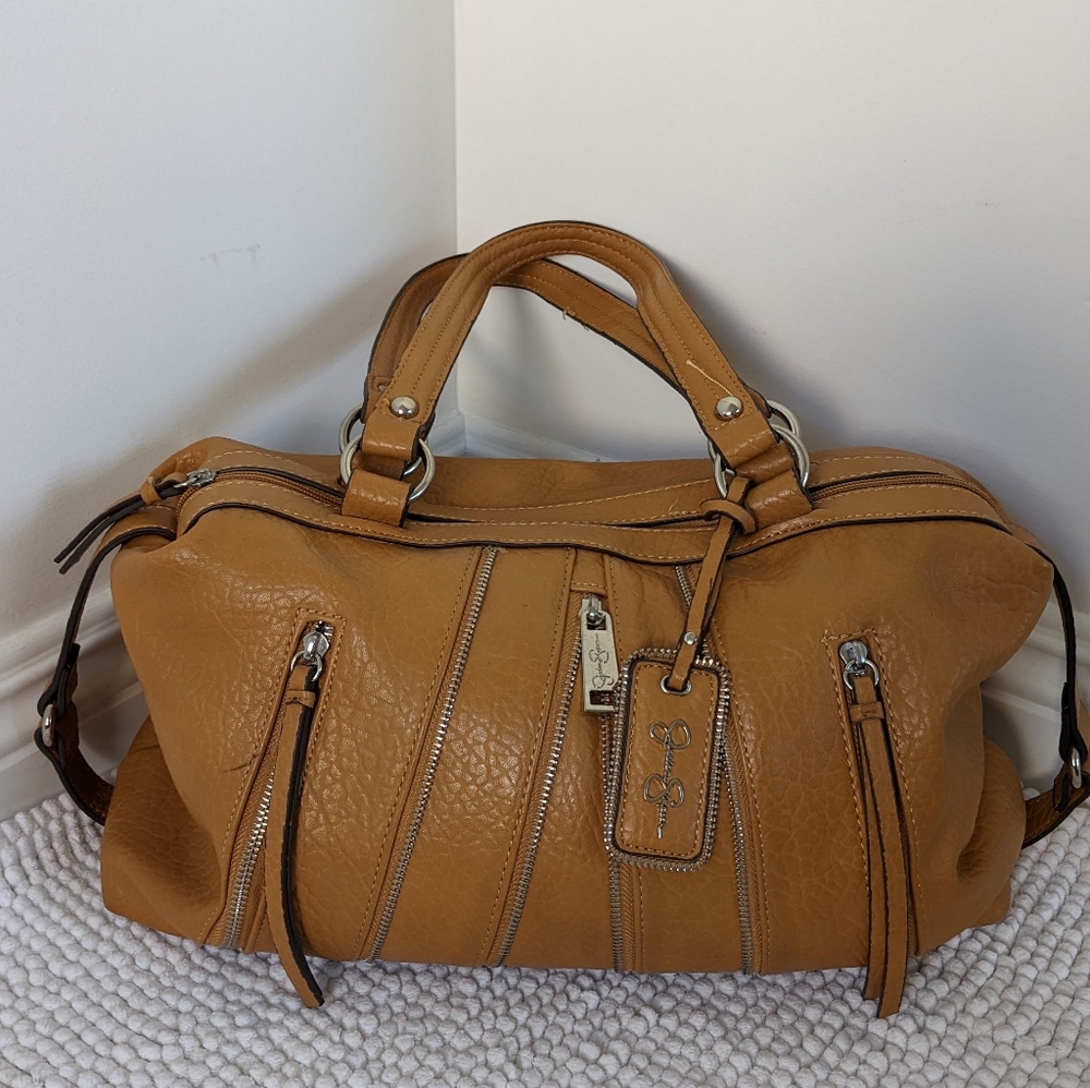 Jessica Simpson purse